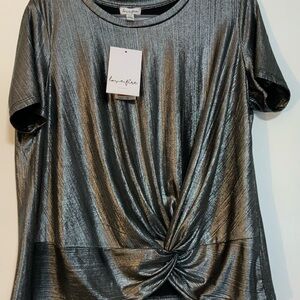 Love Fire Silver Short Sleeve Tee NWT